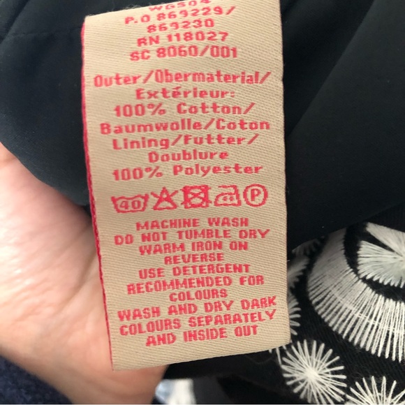 Boden Skirt Embroidered Black & White 18 Long - Picture 5 of 6